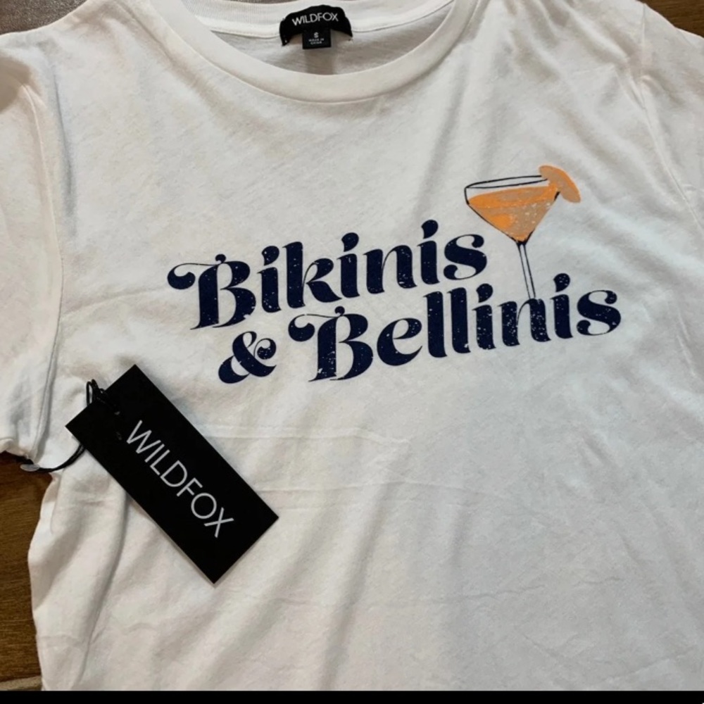 🎉HP🎉 Wildfox Bikinis & Bellinis tee - Picture 4 of 4